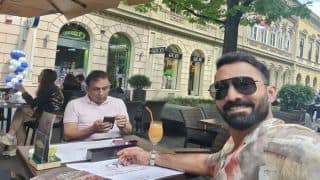 Sunil Gavaskar Shares Some Telling Insights On How Dinesh Karthik Made A Comeback To India Team | Must Read